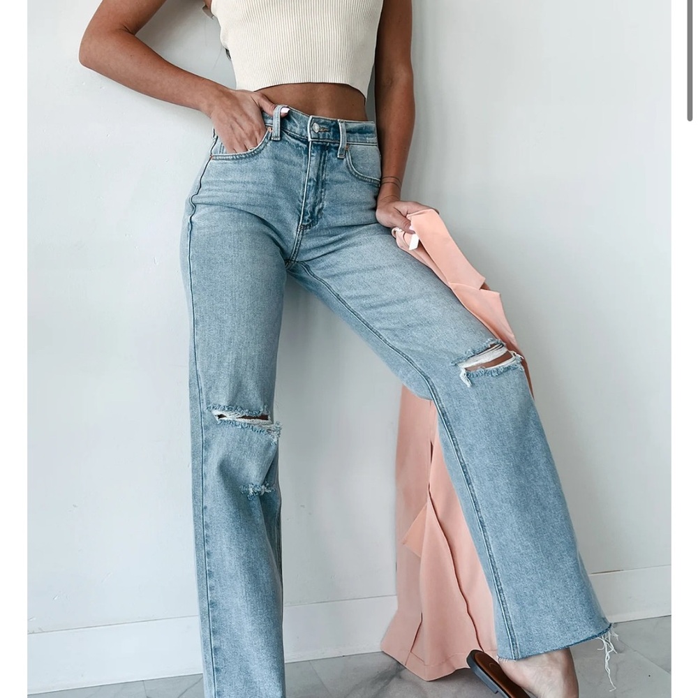 NWT Sneak Peek Enid High rise distressed jeans
